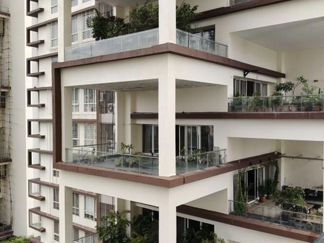 Rental | 3.5 BHK + 2300 Sq.Ft. Apartment in Marvel Cascada