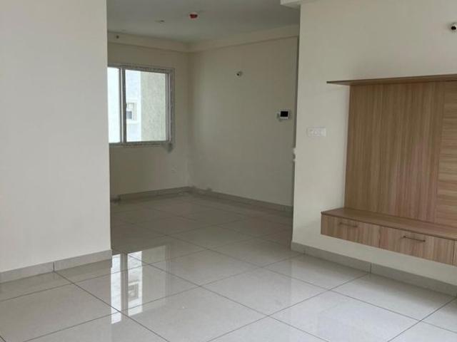 Rental | 3.5 BHK 2450 Sq.Ft. Apartment in High Grounds