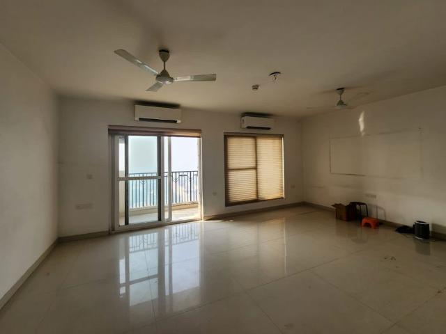 Rental | 3.5 BHK 2500 Sq.Ft. Apartment in 3C Lotus Boulevard Espacia
