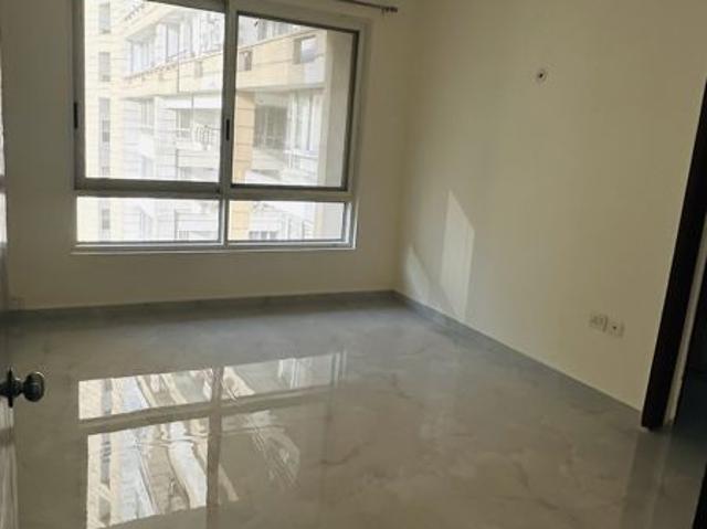 Rental | 3.5 BHK + 2626 Sq.Ft. Apartment in Jaypee Greens Kalypso Court