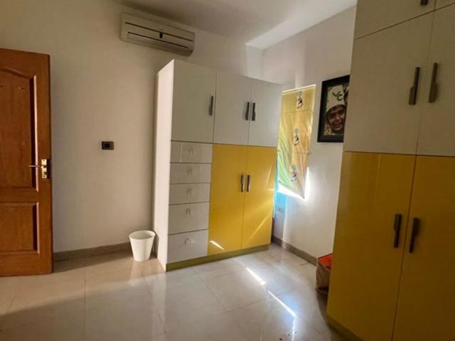 Rental | 3.5 BHK 2650 Sq.Ft. Apartment in Epitome Crowne