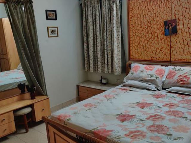 Rental | 3.5 BHK 2800 Sq.Ft. Apartment in Shroff Aureta