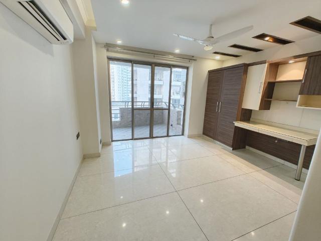 Rental | 3.5 BHK + 2900 Sq.Ft. Apartment in Parsvnath Exotica