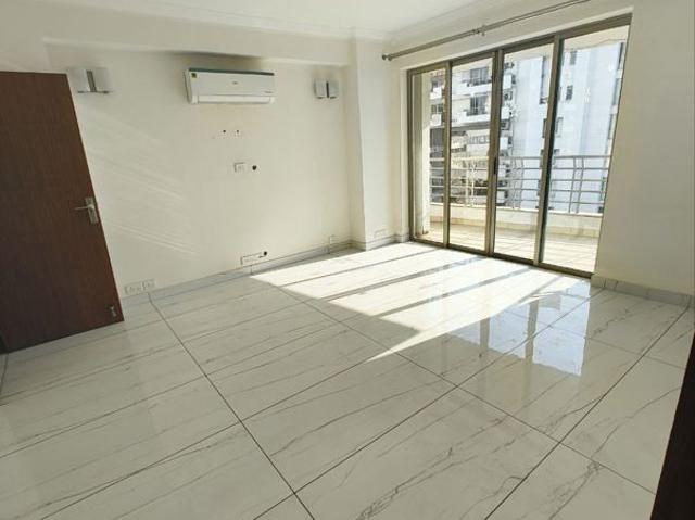Rental | 3.5 BHK + 2900 Sq.Ft. Apartment in Parsvnath Exotica