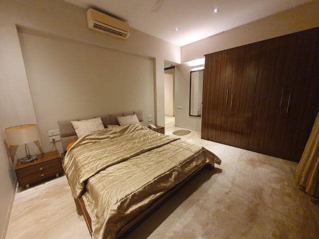 Rental | 3.5 BHK + Extra Room 1625 Sq.Ft. Apartment in Lunkad Sky Vie