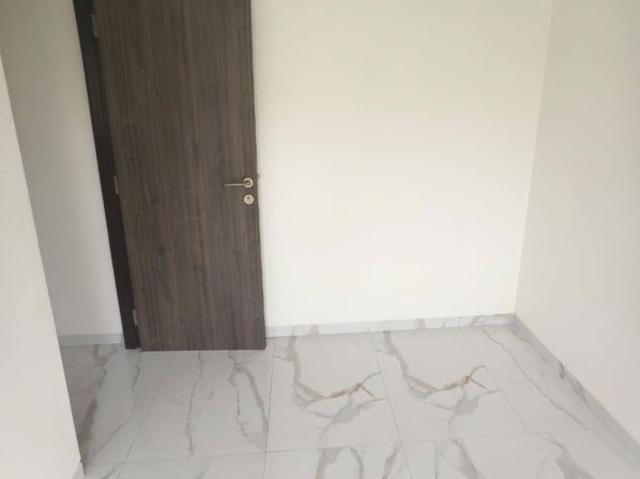 Rental | 3.5 BHK + Extra Room 1650 Sq.Ft. Apartment in Dwarka