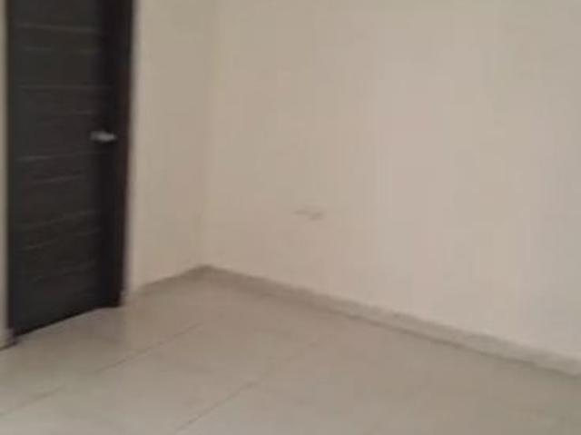 Rental | 3.5 BHK + Extra Room 1750 Sq.Ft. Apartment in Emerald Anmol
