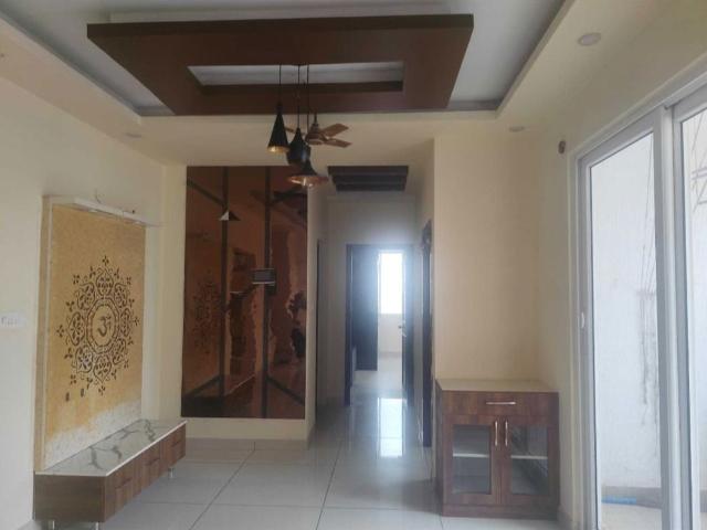 Rental | 3.5 BHK + Extra Room 2134 Sq.Ft. Apartment in Prestige Lakeside Habitat Apartments