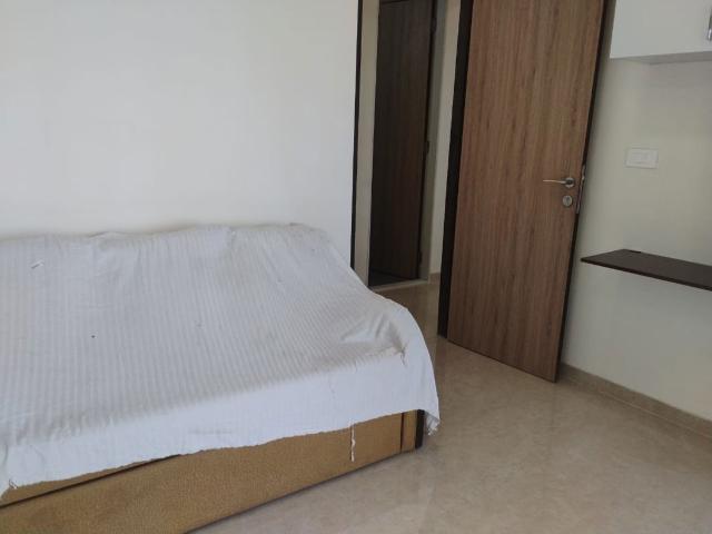 Rental | 3.5 BHK + Pooja Room,Servant Room,Extra Room 1155 Sq.Ft. Apartment in Dosti Eastern Bay Phase 3