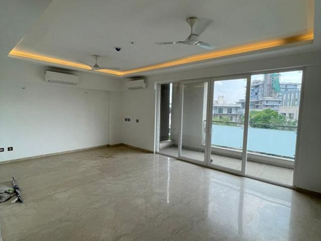 Rental | 3.5 BHK + Pooja Room,Servant Room,Study Room,Extra Room 2458 Sq.Ft. Apartment in Puri Emerald Bay