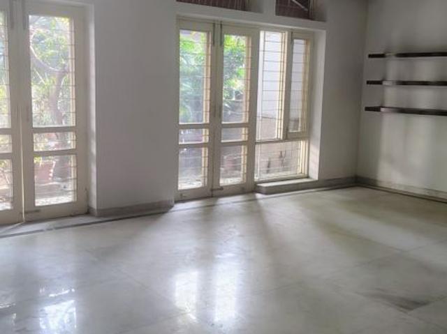 Rental | 3.5 BHK + Pooja Room,Servant Room,Study Room,Extra Room 240 Sq.Ft. Villa in Unitech Deerwood Chase