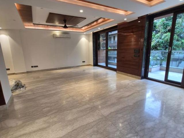 Rental | 3.5 BHK + Pooja Room,Servant Room,Study Room,Extra Room 4500 Sq.Ft. Apartment in Kailash Colony