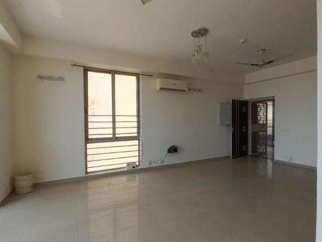 Rental | 3.5 BHK + Pooja Room,Servant Room,Study Room,Store Room 2450 Sq.Ft. Apartment in Pioneer Park Phase 1