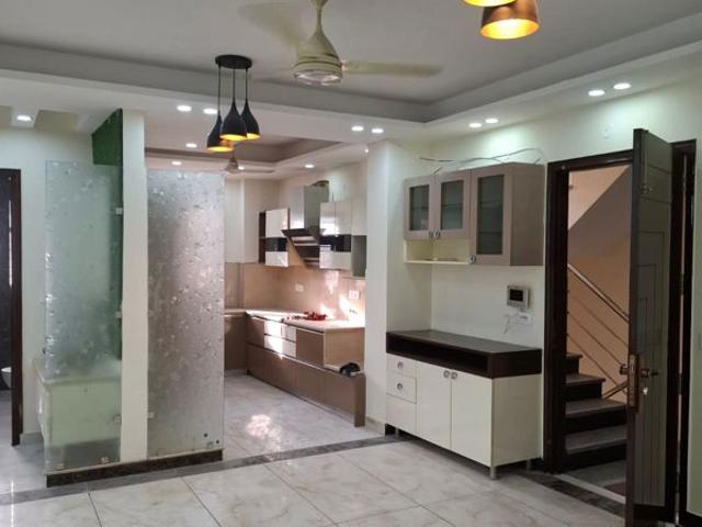 Rental | 3.5 BHK + Pooja Room,Servant Room,Study Room 2149 Sq.Ft. Apartment in Conscient Heritage Max II