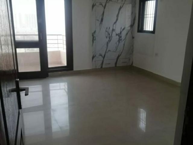Rental | 3.5 BHK + Pooja Room 1862 Sq.Ft. Apartment in RPS Savana