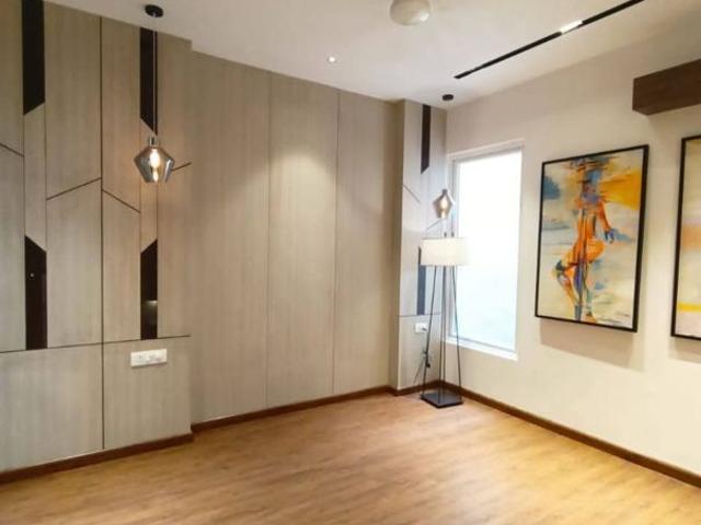 Rental | 3.5 BHK + Pooja Room 1985 Sq.Ft. Apartment in Sector 21