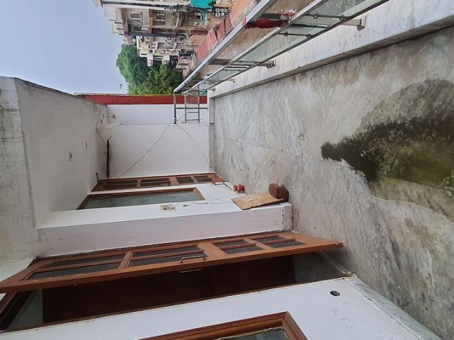 Rental | 3.5 BHK + Pooja Room 250 Sq.Ft. Independent House in Sector 7