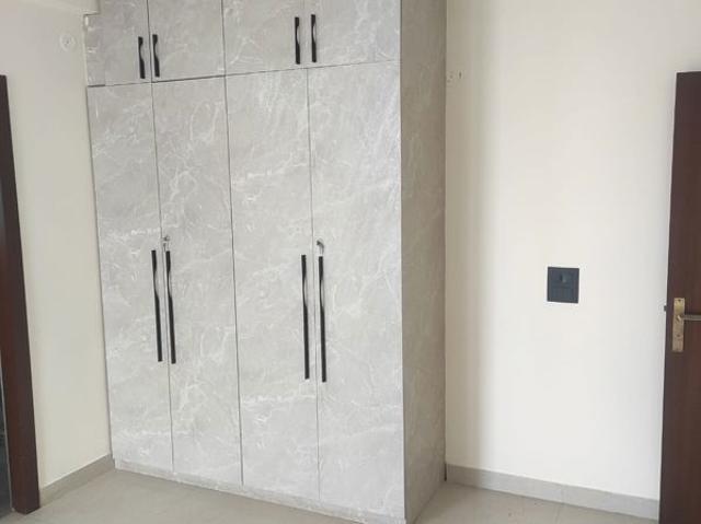 Rental | 3.5 BHK + Pooja Room 2600 Sq.Ft. Apartment in Parsvnath Presidency