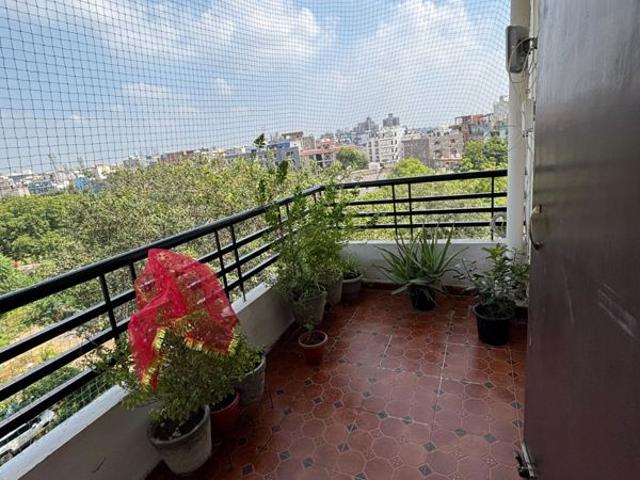 Rental | 3.5 BHK + Pooja Room 2900 Sq.Ft. Apartment in Royal Residency Gurgaon