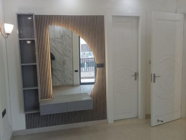 Rental | 3.5 BHK + Prayer Room 2050 Sq.Ft. Apartment in BPTP Park Grandeura