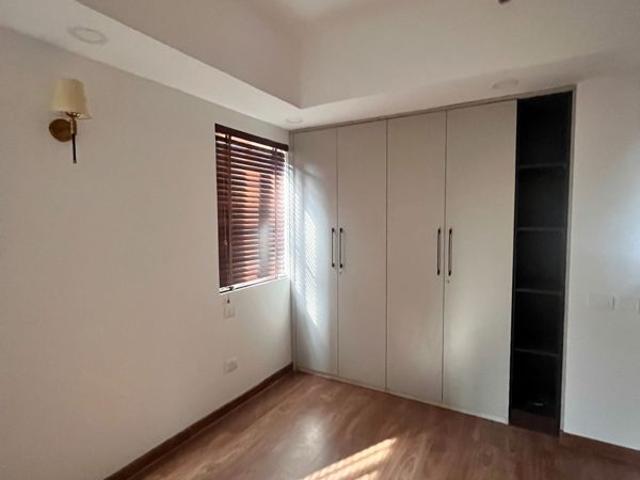 Rental | 3.5 BHK + Prayer Room,Servant Room 2199 Sq.Ft. Apartment in Godrej Air Sector 85