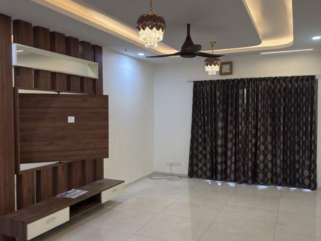 Rental | 3.5 BHK + Prayer Room,Study Room,Extra Room 1935 Sq.Ft. Apartment in Sobha Palm Courts