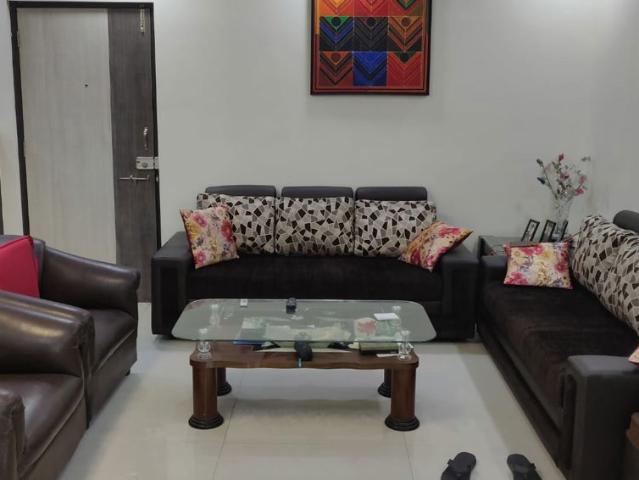 Rental | 3.5 BHK + Servant Room 1050 Sq.Ft. Apartment in Prakruti Pearl