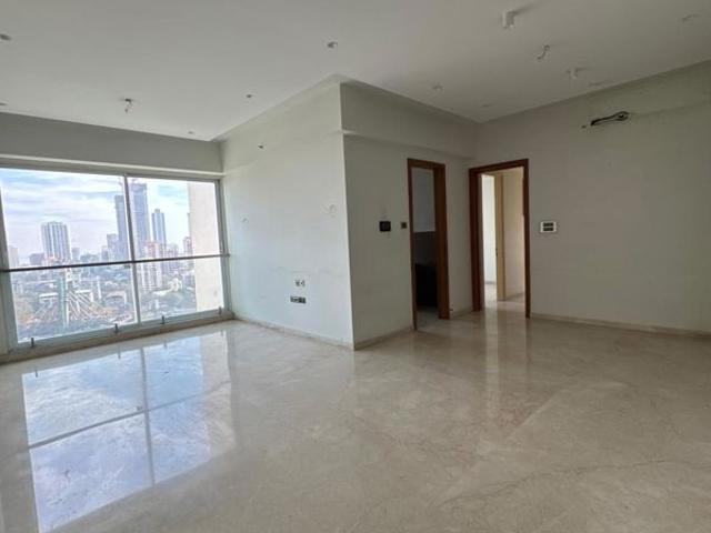 Rental | 3.5 BHK + Servant Room 1250 Sq.Ft. Apartment in Marathon Monte South