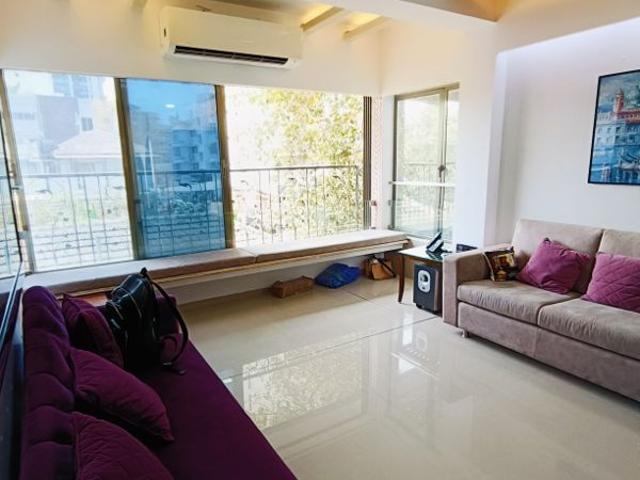 Rental | 3.5 BHK + Servant Room 1350 Sq.Ft. Apartment in Neumec Chandelier Court