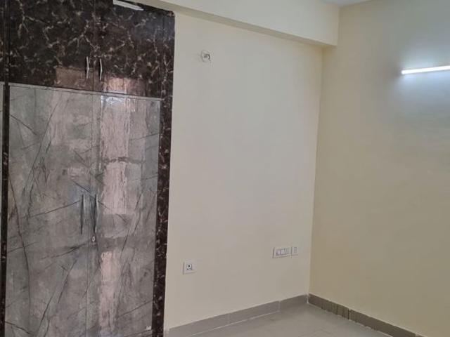 Rental | 3.5 BHK + Servant Room 1590 Sq.Ft. Apartment in SVP Gulmohur Garden