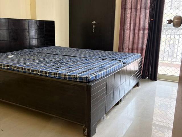 Rental | 3.5 BHK + Servant Room 1680 Sq.Ft. Apartment in Antriksh Golf View