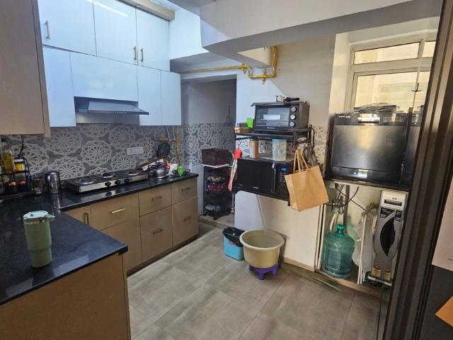 Rental | 3.5 BHK + Servant Room 1695 Sq.Ft. Apartment in Paras Tierea Premium Floor