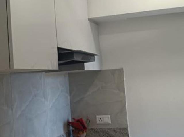 Rental | 3.5 BHK + Servant Room 1600 Sq.Ft. Apartment in DLF Gardencity Enclave