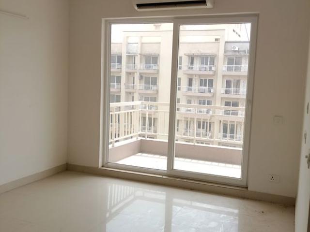Rental | 3.5 BHK + Servant Room 1845 Sq.Ft. Apartment in Silverglades The Melia