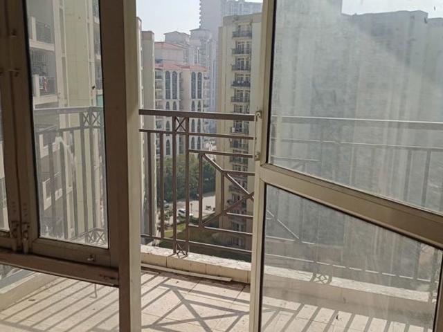 Rental | 3.5 BHK + Servant Room 1804 Sq.Ft. Apartment in Shree Vardhman Flora