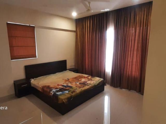 Rental | 3.5 BHK + Servant Room 1900 Sq.Ft. Apartment in Gm Kenjale Emirus
