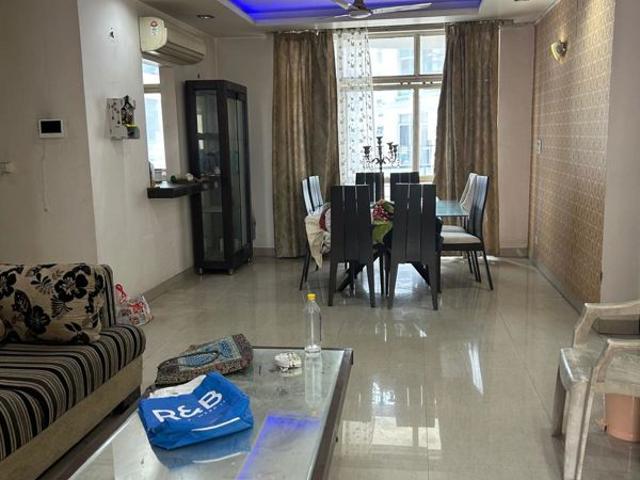Rental | 3.5 BHK + Servant Room 1900 Sq.Ft. Apartment in Omaxe City