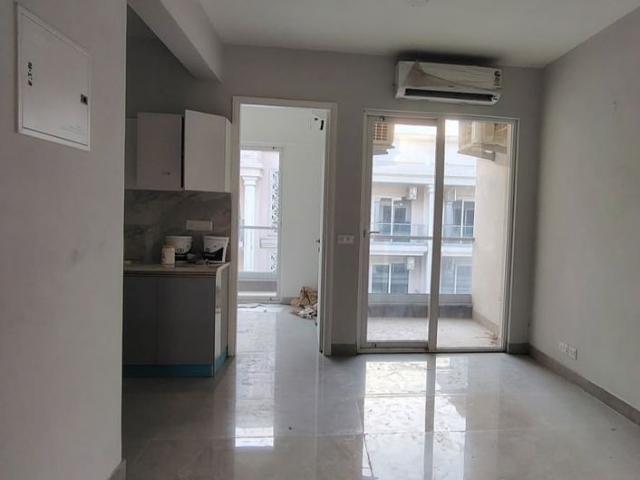 Rental | 3.5 BHK + Servant Room 1931 Sq.Ft. Apartment in Conscient Heritage Max
