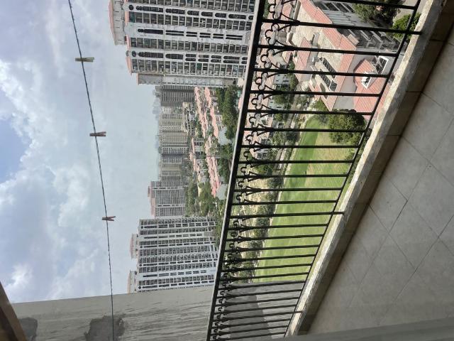 Rental | 3.5 BHK + Servant Room 1935 Sq.Ft. Apartment in DLF New Town Heights II