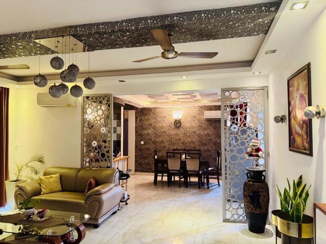 Rental | 3.5 BHK + Servant Room 2061 Sq.Ft. Apartment in Orchid Petals
