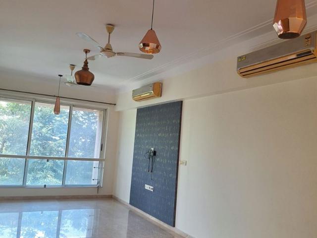 Rental | 3.5 BHK + Servant Room 2000 Sq.Ft. Apartment in Hiranandani Garden Ambrossia