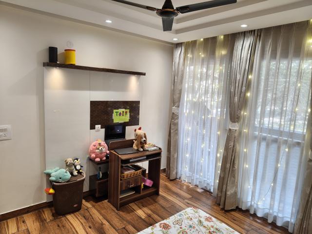 Rental | 3.5 BHK + Servant Room 2000 Sq.Ft. Apartment in Sector 11 Dwarka