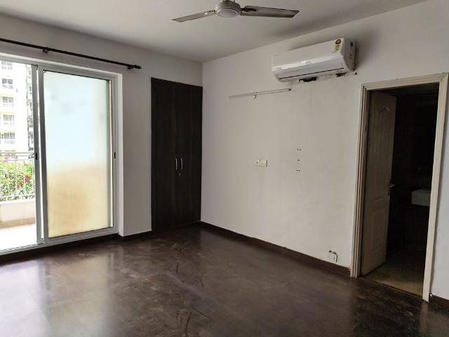Rental | 3.5 BHK + Servant Room 2010 Sq.Ft. Apartment in Bestech Park View Spa Next