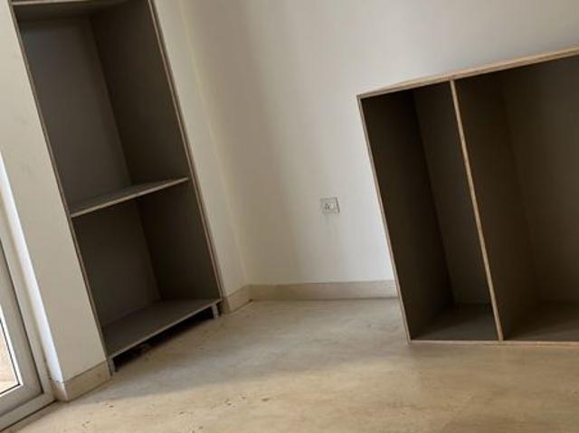 Rental | 3.5 BHK + Servant Room 2159 Sq.Ft. Apartment in Sector 111