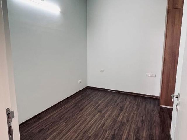 Rental | 3.5 BHK + Servant Room 2185 Sq.Ft. Apartment in Tata Primanti Executive Apartments