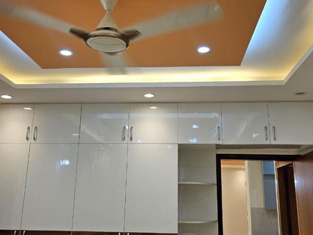 Rental | 3.5 BHK + Servant Room 2190 Sq.Ft. Apartment in Landmark Kunjeans Height