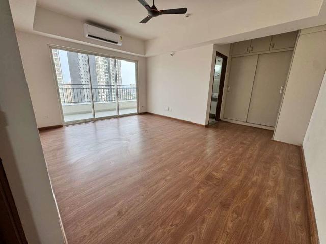 Rental | 3.5 BHK + Servant Room 2129 Sq.Ft. Apartment in Godrej Air Sector 85