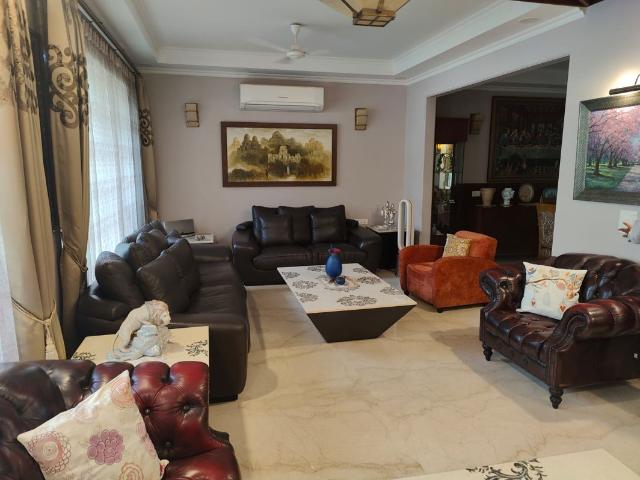 Rental | 3.5 BHK + Servant Room 2295 Sq.Ft. Apartment in Conscient Hines Elevate