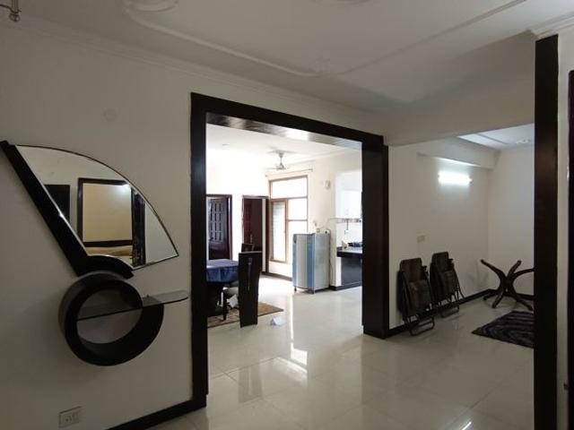 Rental | 3.5 BHK + Servant Room 2200 Sq.Ft. Apartment in CGHS Group Hewo Apartments