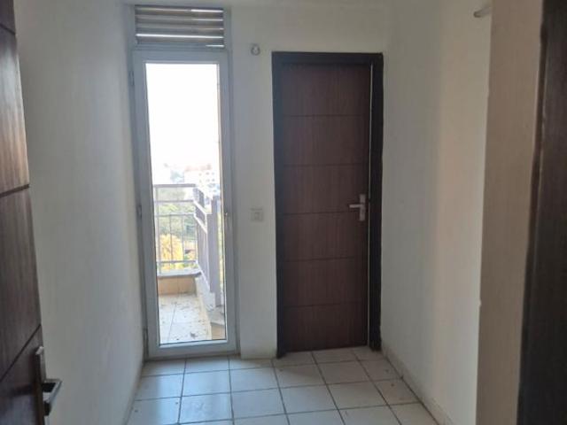 Rental | 3.5 BHK + Servant Room 2237 Sq.Ft. Apartment in Puri Diplomatic Greens Phase I
